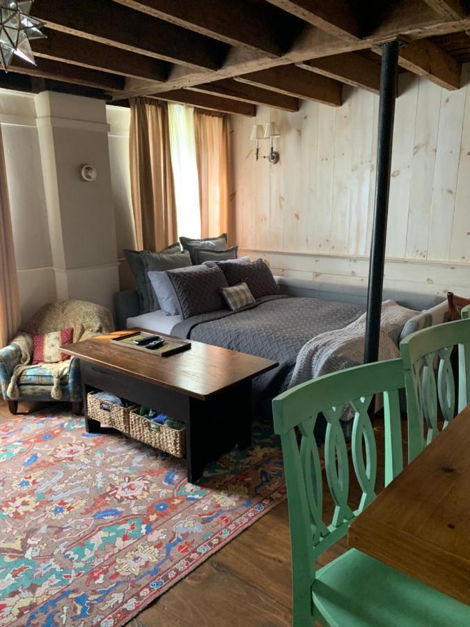Innkeeper'S Place B&B Stafford Ngoại thất bức ảnh